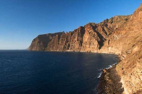 los_gigantes_-_tenerife.jpg
